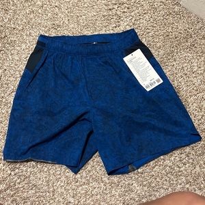 Small 6” *lined lululemon men shorts
